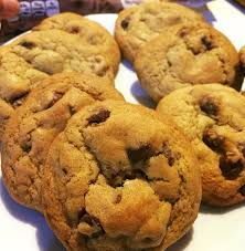 Biskut coklat chips ala famous amos | crunchy chocolate chip cookies. Resepi Biskut Coklat Chips Hershey S Resepi Bonda