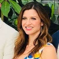 Annie Holtz's Instagram, Twitter & Facebook