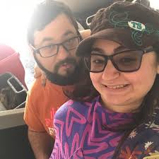 How to find a specific hat online?