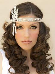 This was the most fabulous headband of all time. A Glitzy Glam Great Gatsby Quinceanera Theme Quinceanera Gatsby Hair Gatsby Hairstyles For Long Hair Great Gatsby Hairstyles