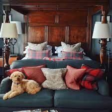 The Lygon Arms Lygoncotswolds On Instagram Everyone Needs Somewhere To Relax Dogsofinstagram Dogs Dog Doglov English Country Decor Home English Decor