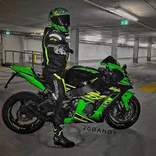 Black And Green Motorcycle Rims Pin De Claudio Kamargo Em Motorcycle Menina Motociclista Carros