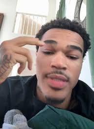 @plaqueboymax's video Tweet