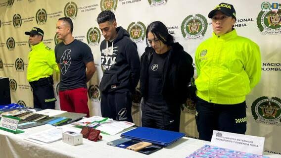Caen 19 señalados de estafar a 700 víctimas con falsas visas de trabajo a  Estados Unidos - BluRadio