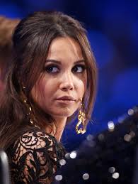 Is she married or dating a new boyfriend? Mandy Capristo Fieser Shitstorm Auf Facebook Mandy Capristo Haare Capristo Promis