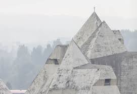 Das betongebirge von neviges kann als sein hauptwerk gelten. Experience The Brutal Faith Of Gottfried Bohm S Pilgrimage Church In Neviges Archdaily