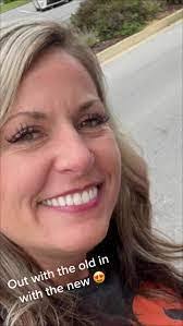 Brandy Woody's Instagram, Twitter & Facebook