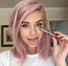 Erica Coats's Instagram, Twitter & Facebook