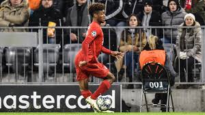 Et si kingsley coman débutait en lieu et place de tolisso contre la suisse, lundi 28 juin en huitièmes de. Champions League Coman Verdrehte Sich Knie Diagnose Der Bayern Da Fussball Bild De