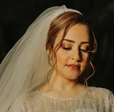 Makeup artist sabrina saleh