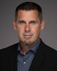 8007 Woodcreek Lane, Fort Wayne, IN 46815