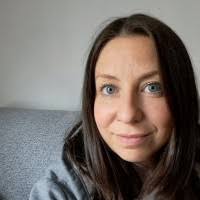 40+ perfiles de «Noya»