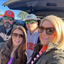 Pat Sluder's Instagram, Twitter & Facebook