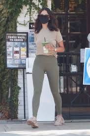 Near the intersection of ventura pl and laurel canyon blvd; Eiza Gonzalez Grabs An Iced Cold Matcha Drink From Alfred Coffee In Studio City Famousfix Com Post