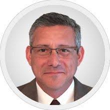 Brett Luna's Instagram, Twitter & Facebook