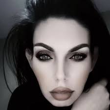 Hire Psychic Advisor Loretta