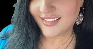 Woman likes giving back to community