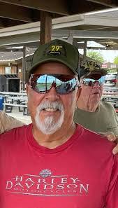 Chris Vendel's Instagram, Twitter & Facebook