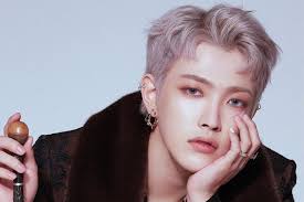 Idols Who Taught Themselves How To Speak English Speaking English Teaching Korean English