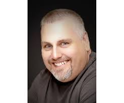 Daniel Swanson's Instagram, Twitter & Facebook