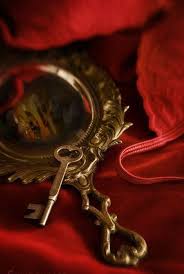 Pin By Ashley On Color Themes Gryffindor Aesthetic Gold Aesthetic Red Aesthetic
