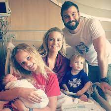 It S A Boy Emily Maynard Johnson Welcomes Son Gibson Kyle Emily Maynard Johnson Emily Maynard Baby Emily