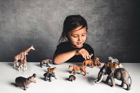 Soal descriptive text describing animals / hewan berikut terdiri dari 40 soal bentuk pilihan ganda dan 10 nomor essay disertai dengan kunci jawaban. Describing Animals Dalam Bahasa Inggris Kelas Pintar