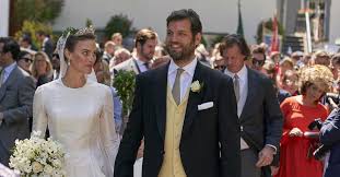 Brautkleider, hochzeitskleider, brautmode, brautkleid, abendklei. Royale Hochzeit Prinz Casimir Heiratet Seine Alana In Bendorf Sayn 3 Update Und Mit Video Koblenz Region Rhein Zeitung