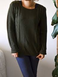 Accueil/pulls, gilets>pulls col rond/ pull femme asymétrique noémie couleur kaki. Chimiste Agneau Sans Emploi Pull En Laine Chaud Serpent Stimuler Hotesse