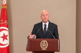 في إطار متابعة نتائج اجتماع 5 جويلية 2021، ترأس رئيس الجمهورية قيس. Ø±Ø¦ÙŠØ³ ØªÙˆÙ†Ø³ ÙŠØ¹Ù„Ù† Ù…ÙˆÙ‚ÙÙ‡ Ù…Ù† Ù‚Ø¶ÙŠØ© Ø§Ù„Ù…ÙŠØ±Ø§Ø« ÙˆÙŠØªØ­Ø¯Ø« Ø¹Ù† Ø¹Ù„Ø§Ù‚Ø© Ø§Ù„Ø¯ÙŠÙ† Ø¨Ø§Ù„Ø¯ÙˆÙ„Ø© ÙÙŠØ¯ÙŠÙˆ Rt Arabic