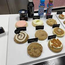 Their award winning warm chocolate chip and chilled sugar cookies are served each week along with four rotating specialty cookies. Crumbl Cookies Columbia Restaurant Reviews Photos Phone Number Tripadvisor