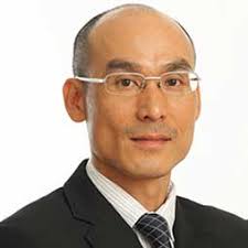 Profil pembicara Outlook 2H2023