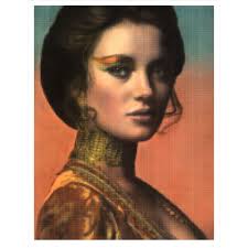 Elle est l'esclave du docteur kananga, le maitre de l'île de st. Jane Seymour
