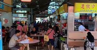 Looking up chong pang road towards the area where the roundabout with the sultan theatre was located.(source: 9 Best Places To Get A Traditional Singaporean Breakfast Sg Magazine Online