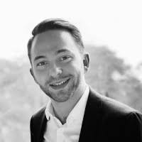 1800+ perfiles de «Perlmutter»