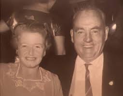 I am in love with this picture the love of grandmother ....