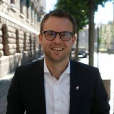 Nestleder i krf, kjell ingolf ropstad. Partiledelsen Kristelig Folkeparti
