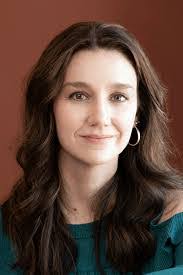 Amanda Dutkiewicz's Instagram, Twitter & Facebook