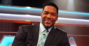 The mansion that boasts soaring ceilings is equipped. Michael Strahan Sold His Old Home For 21 5 Million Now Lives In Nyc Peek At His New Abode