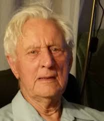 Long-time resident and business owner, Leo Duyvestyn, has passed away in  Tauranga aged 98