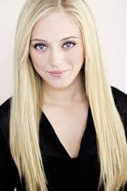 Kylee Dawson's Instagram, Twitter & Facebook