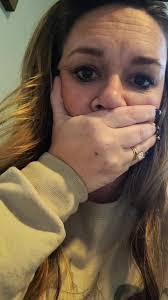 Samantha Simonton's Instagram, Twitter & Facebook