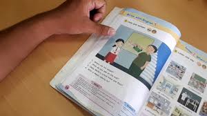 Siang itu, siti, dayu, dan edo berjalan bersama sepulang sekolah. Bahasa Inggris Kelas V Grow With English Hal 18 20 Youtube