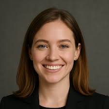 EnduroSat의 대형 위성 생산 혁신과 투자: 우주 산업의 미래 -