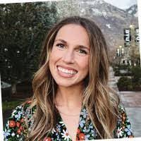 Sharon Loar's Instagram, Twitter & Facebook