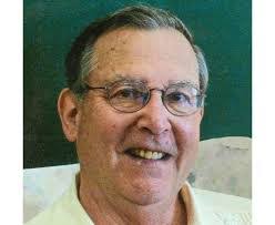 Denise Lipscomb's Instagram, Twitter & Facebook