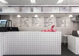 Bu sayfaya yönlendiren anahtar kelimeler. Orang Utan Veggie Cafe Has White Tiling And Neon Signage Bar Interior Cafe Design Cafe Interior