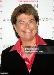 86 The Avon Foundation Hosts The Hope Honors Inside Stock Photos, High-Res  Pictures, and Images