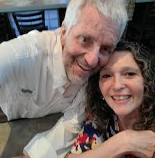 What are good kickboxing gloves for aquatic fitness?