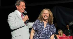 07/06/2012 missionário r.r soares na arena da acrimat , entrada gratuita feriado nacional , com muitos cantores gospel e muito mas :). Passaporte Diplomatico De Rr Soares E Esposa E Anulado Brasil Pleno News